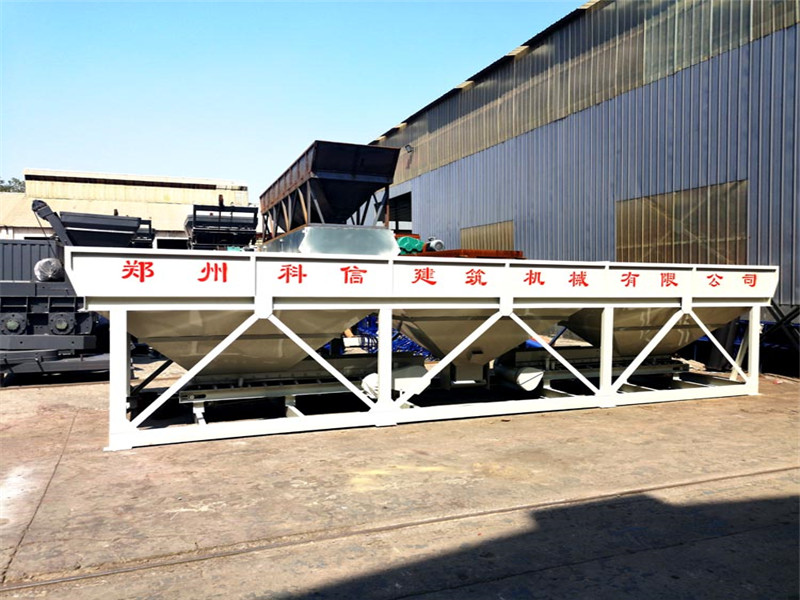 [配圖]1200型混凝土配料機安裝圖，攪拌站配料機供應(yīng)、調(diào)試安裝可找科信！